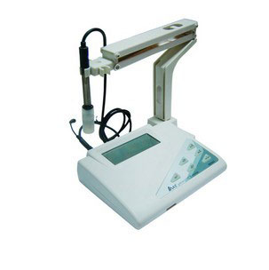 AZ86501 精密桌上型水质测量仪(pH/mV/Temp.)